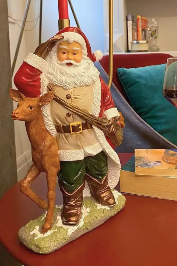 Geyik ve Noel Baba Figürlü Biblo - 32 cm - 1