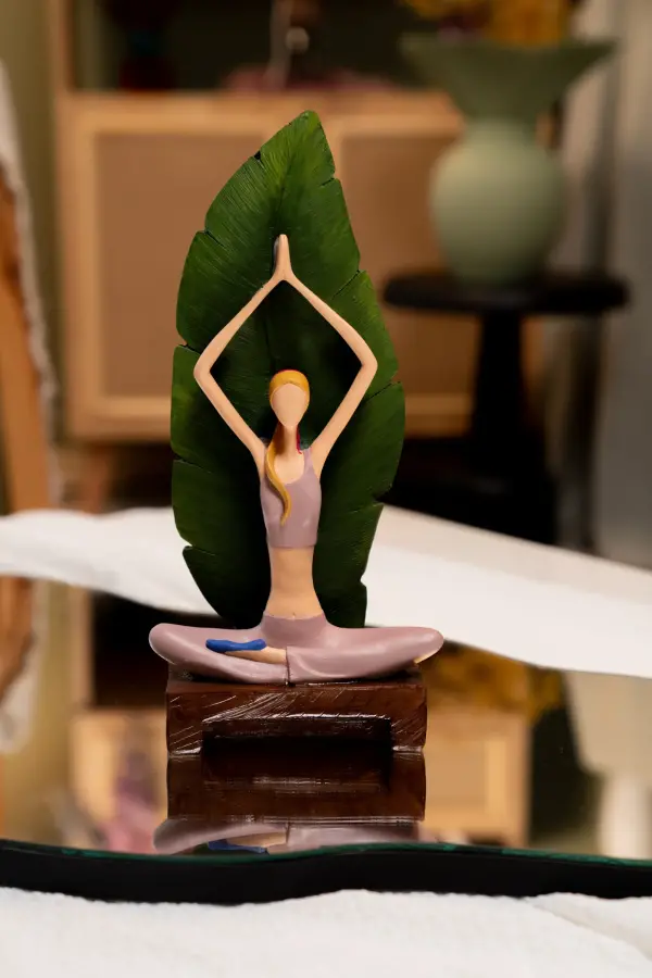 Yoga Yapan Kız – Dekoratif Biblo, Pembe - 1